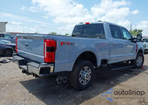 2024 Ford F250 из США, поврежденный, VIN 1FT8W2BMXREF76207